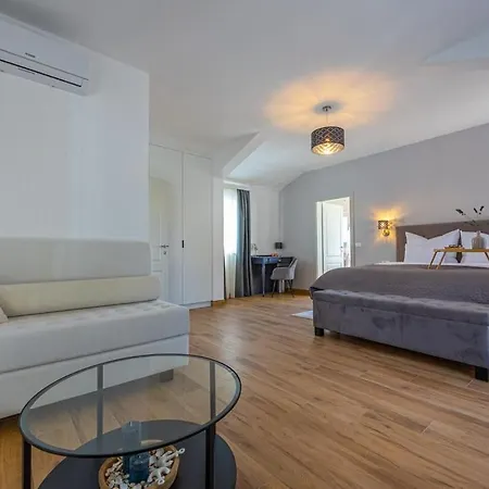 21 Crikvenica Riviera * Bribir (Primorje-Gorski Kotar)